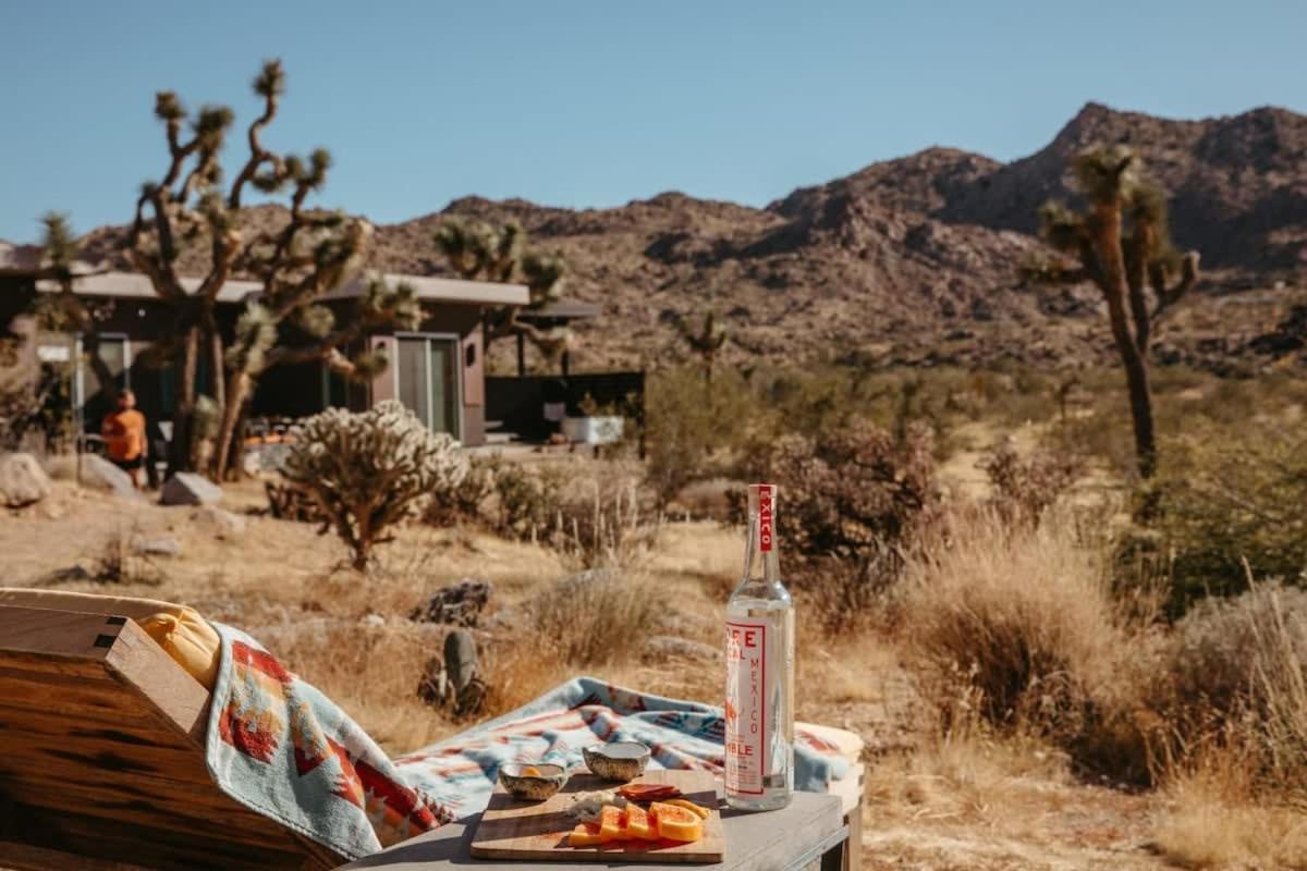 Shelter 1- A Classic- At Joshua Tree Park Entrance Екстериор снимка